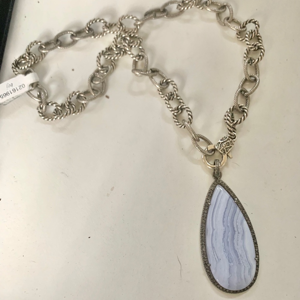 Diamond Blue Lace Agate Necklace